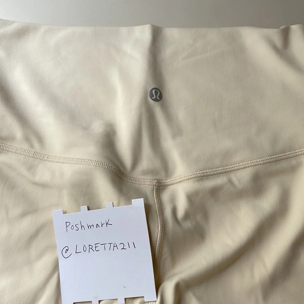 Lululemon Buttercream Crop Align Leggings 17” Size 8 - Picture 8 of 10